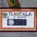 Huamantla, Tlaxcala rompe récord Guinness con tapete de aserrín más largo del mundo