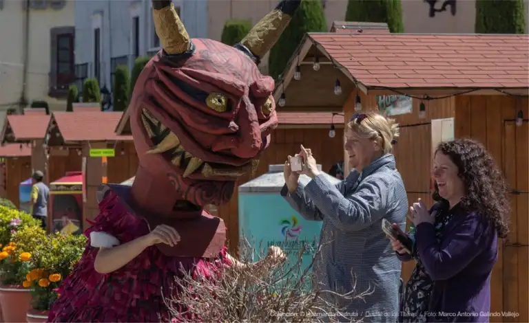 Desfile de los Títeres de Huamantla Tlaxcala Pueblo Mágico